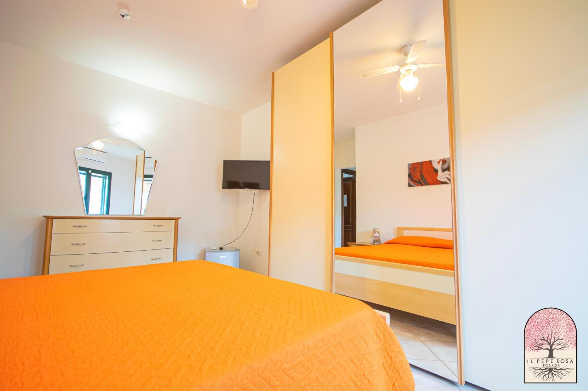Bed and Breakfast Il Pepe Rosa Posada  Exterior foto