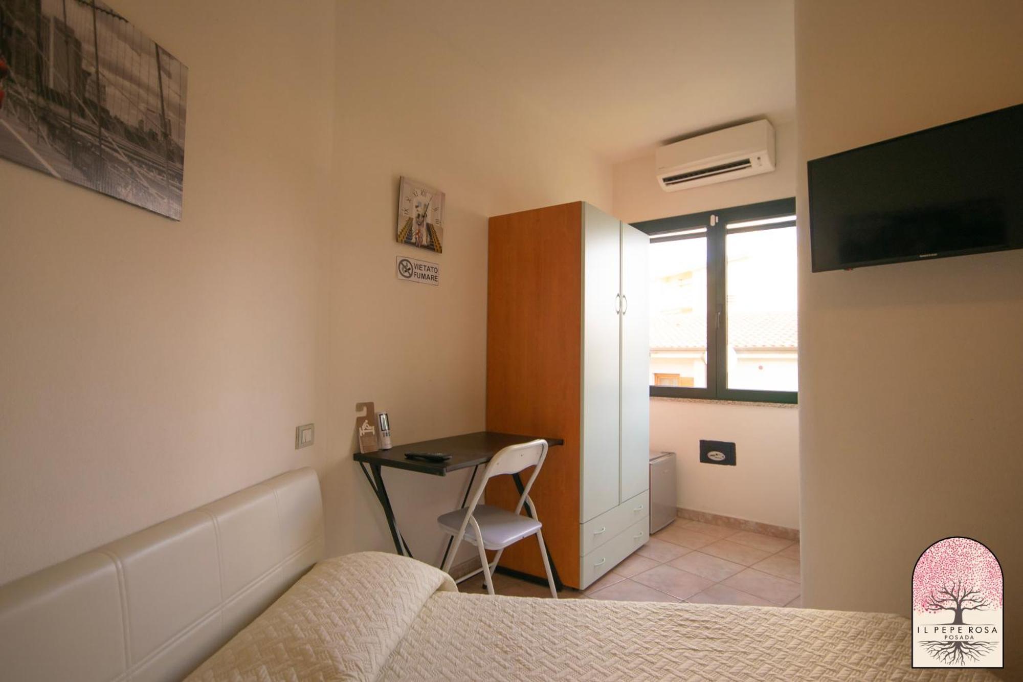 Bed and Breakfast Il Pepe Rosa Posada  Exterior foto